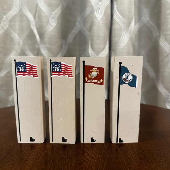Set of Four Decorative Wooden Flags - Picture 1 of 8